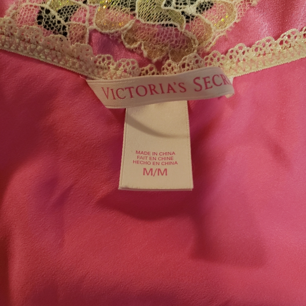 Slip - Picture 4 of 5